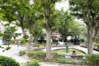 �K������