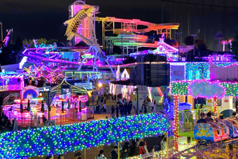 カラフル・ジュエリー・ストリート